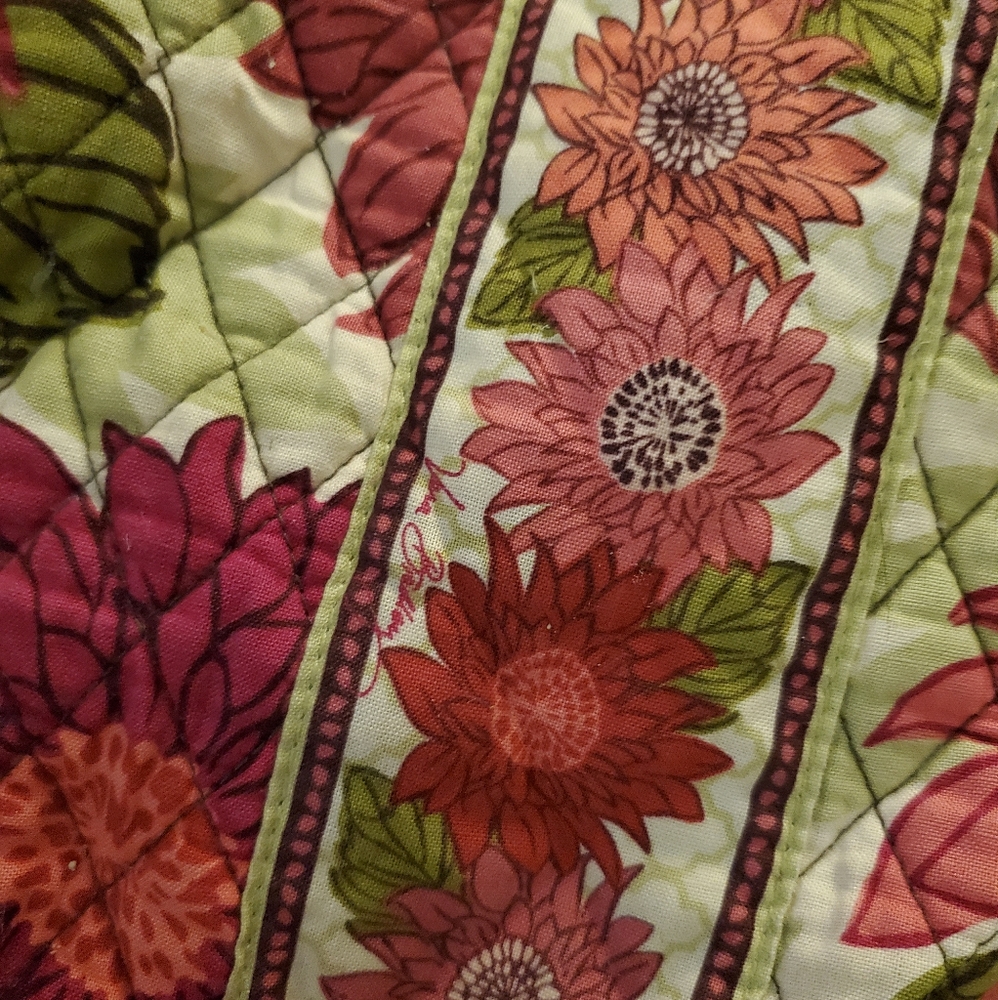 HP 👜Vera Bradley Hello Dahlia! Hobo Tote - Picture 3 of 8